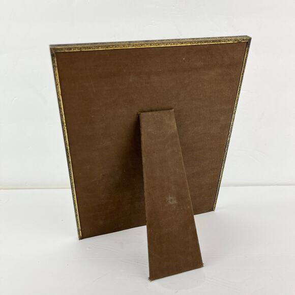 Vintage Bachrach 8in x 10in Brass Table Top Picture Frame - Picture 7 of 11